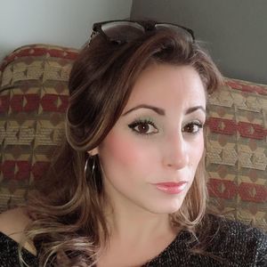 Meet your Posher, Sabrina